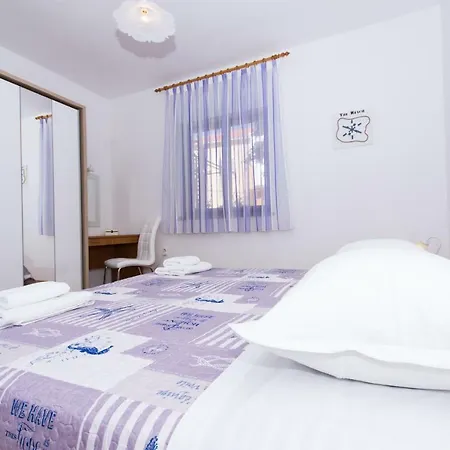 Apartment Tina Trogir Zewnętrze zdjęcie