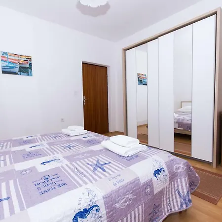 Apartment Tina Trogir Zewnętrze zdjęcie